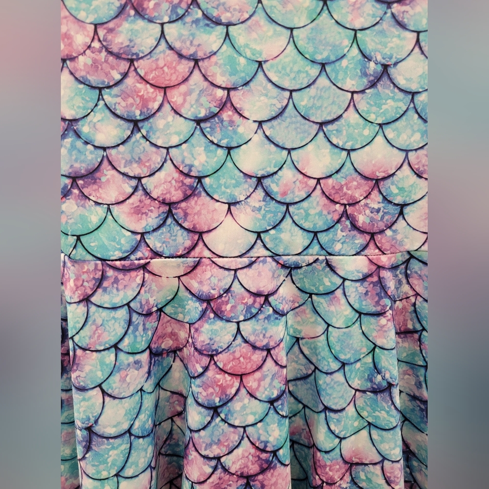 Kids Colorful Mermaid Scale Kids Dress Size Large - Picture 3 of 5